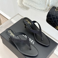 CHANE*|小香26S新品水钻字母金属跟高跟拖鞋夏日凉鞋天花板闪耀水钻字母镌刻经典细带勾勒纤细迷人足背 CHANE*|小香26S新品水钻字母金属跟高跟拖鞋夏日凉鞋天花板闪耀水钻字母镌刻经典细带勾勒纤细迷人足背