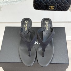 CHANE*|小香26S新品水钻字母金属跟高跟拖鞋夏日凉鞋天花板闪耀水钻字母镌刻经典细带勾勒纤细迷人足背 CHANE*|小香26S新品水钻字母金属跟高跟拖鞋夏日凉鞋天花板闪耀水钻字母镌刻经典细带勾勒纤细迷人足背