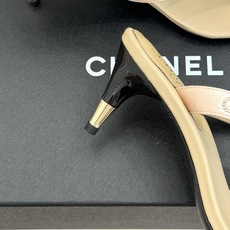 CHANE*|小香26S新品水钻字母金属跟高跟拖鞋夏日凉鞋天花板闪耀水钻字母镌刻经典细带勾勒纤细迷人足背 CHANE*|小香26S新品水钻字母金属跟高跟拖鞋夏日凉鞋天花板闪耀水钻字母镌刻经典细带勾勒纤细迷人足背
