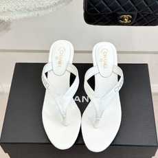 CHANE*|小香26S新品水钻字母金属跟高跟拖鞋夏日凉鞋天花板闪耀水钻字母镌刻经典细带勾勒纤细迷人足背 CHANE*|小香26S新品水钻字母金属跟高跟拖鞋夏日凉鞋天花板闪耀水钻字母镌刻经典细带勾勒纤细迷人足背