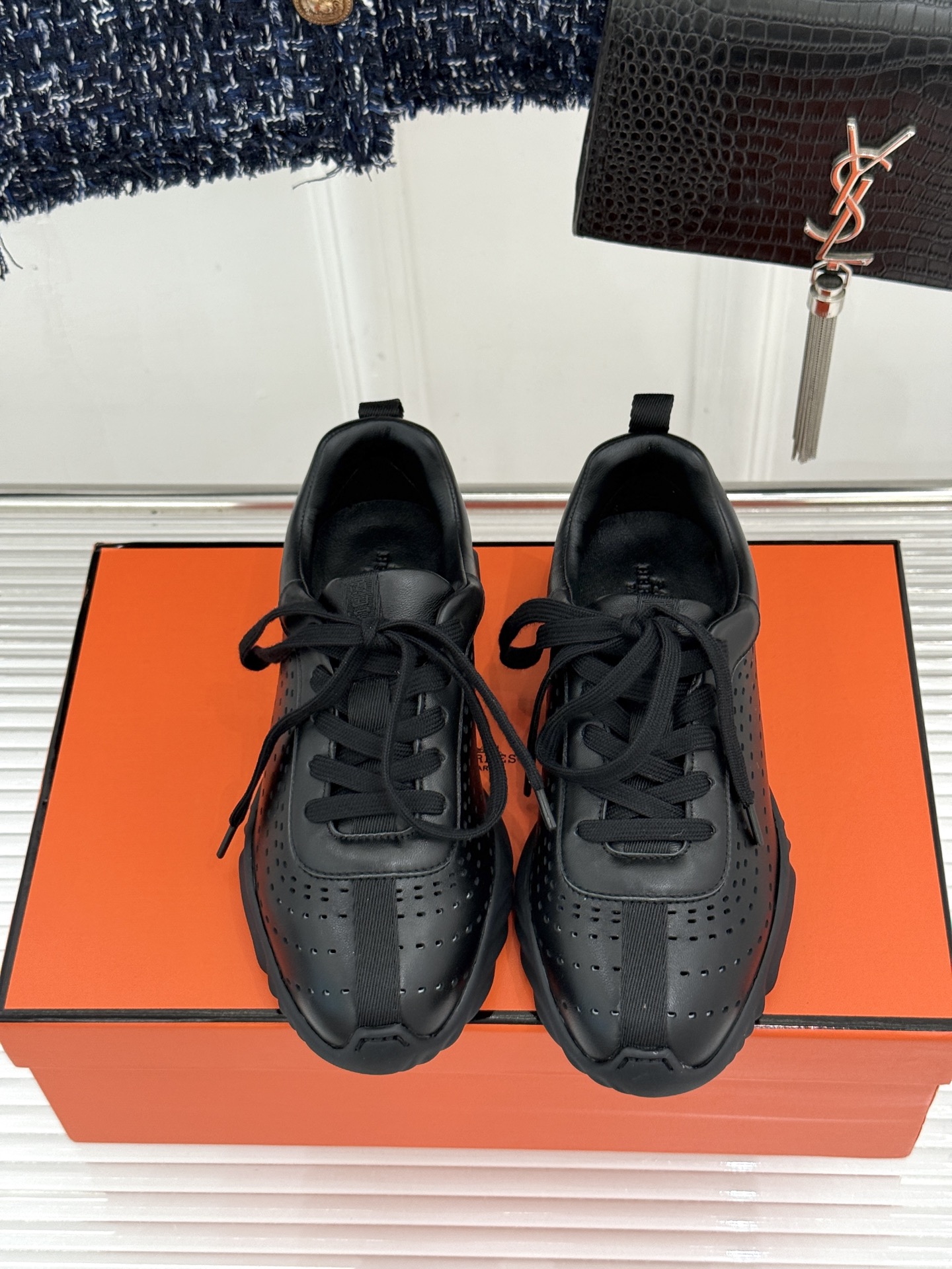Hermes Style Black Leather Women's Shoes Women's Shoes Women's Shoes detail image 4 from source 786056