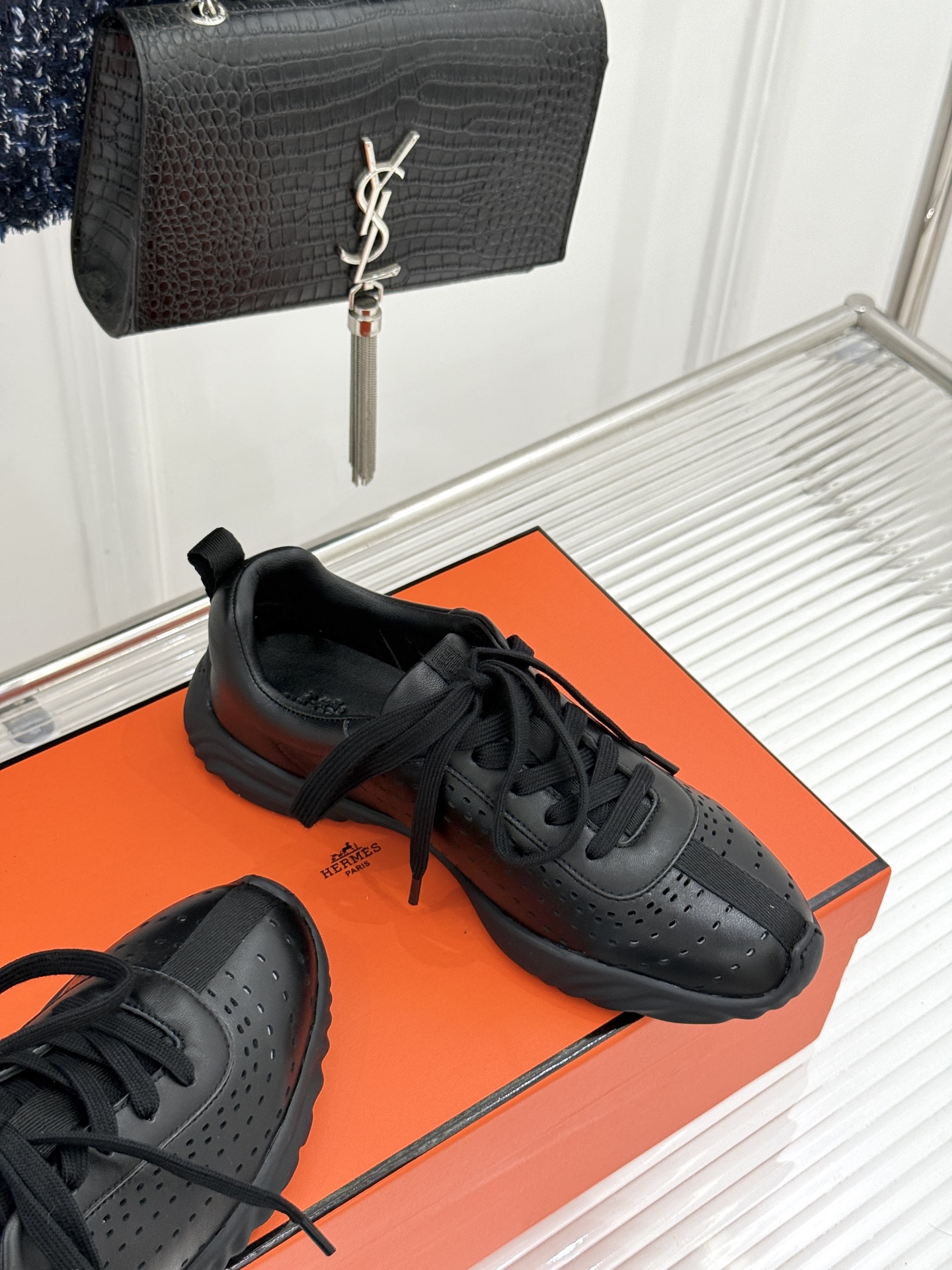Hermes Style Black Leather Women's Shoes Women's Shoes Women's Shoes detail image 5 from source 786056