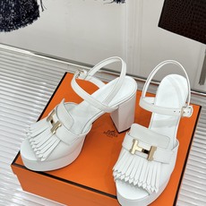 Hermès/爱马仕26WF新品H金属扣流苏防水台高跟凉鞋谁懂啊这双美到失语经典H扣刻入品牌灵魂灵动流苏 Hermès/爱马仕26WF新品H金属扣流苏防水台高跟凉鞋谁懂啊这双美到失语经典H扣刻入品牌灵魂灵动流苏