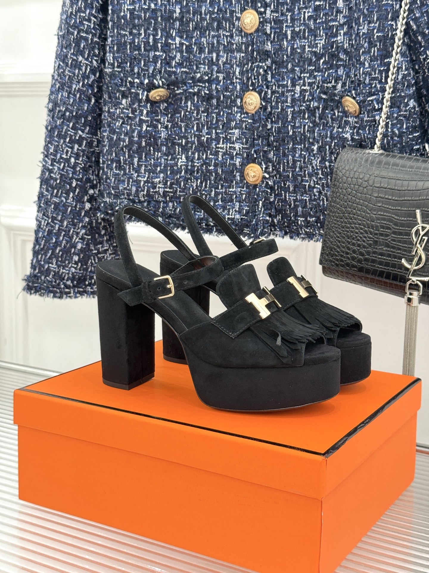 Hermès/爱马仕26WF新品H金属扣流苏防水台高跟凉鞋谁懂啊这双美到失语经典H扣刻入品牌灵魂灵动流苏