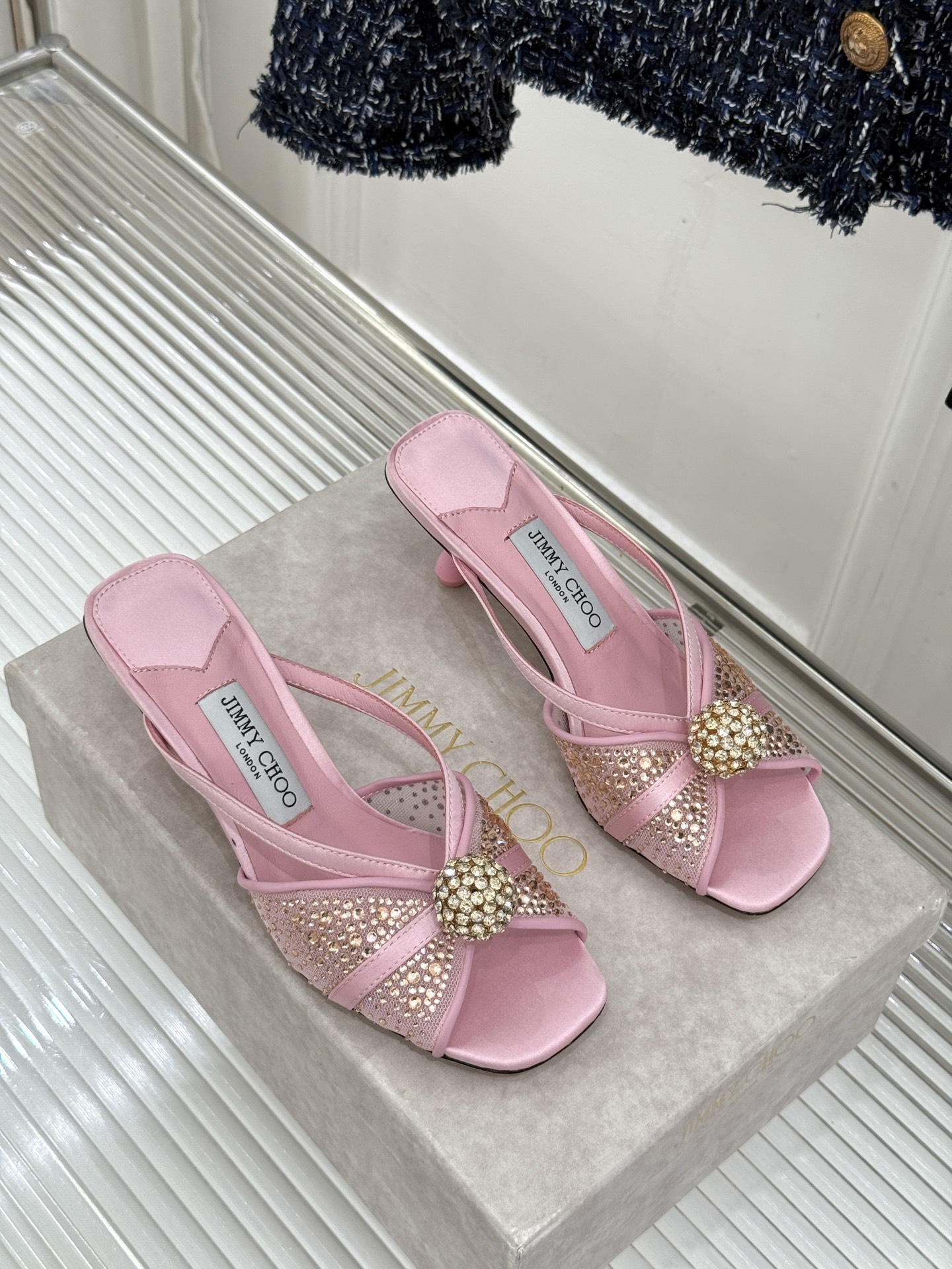 Jimmy Choo/吉米周26WF新品水钻球网纱方头高跟凉鞋璀璨水钻球缀于足间通透网纱轻裹纤纤玉足方头 Jimmy Choo/吉米周26WF新品水钻球网纱方头高跟凉鞋璀璨水钻球缀于足间通透网纱轻裹纤纤玉足方头