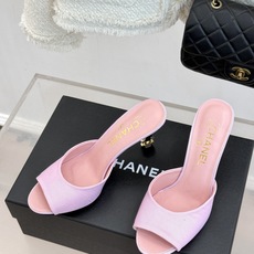 CHANE*|小香26A新品极简一字带金属双C跟高跟拖鞋一字带勾勒足尖利落线条金属双C鞋跟是灵魂所在细高 CHANE*|小香26A新品极简一字带金属双C跟高跟拖鞋一字带勾勒足尖利落线条金属双C鞋跟是灵魂所在细高