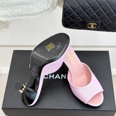 CHANE*|小香26A新品极简一字带金属双C跟高跟拖鞋一字带勾勒足尖利落线条金属双C鞋跟是灵魂所在细高 CHANE*|小香26A新品极简一字带金属双C跟高跟拖鞋一字带勾勒足尖利落线条金属双C鞋跟是灵魂所在细高