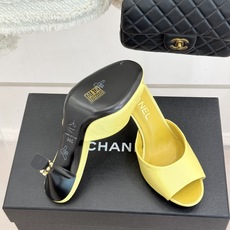 CHANE*|小香26A新品极简一字带金属双C跟高跟拖鞋一字带勾勒足尖利落线条金属双C鞋跟是灵魂所在细高 CHANE*|小香26A新品极简一字带金属双C跟高跟拖鞋一字带勾勒足尖利落线条金属双C鞋跟是灵魂所在细高