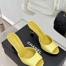 CHANE*|小香26A新品极简一字带金属双C跟高跟拖鞋一字带勾勒足尖利落线条金属双C鞋跟是灵魂所在细高 CHANE*|小香26A新品极简一字带金属双C跟高跟拖鞋一字带勾勒足尖利落线条金属双C鞋跟是灵魂所在细高