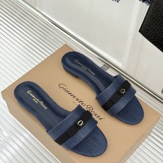 Gianvito Rossi 26WF新品一字带蝴蝶结高跟拖鞋缎面蝴蝶结轻落足尖一字带勾勒纤细脚踝圆头剪 Gianvito Rossi 26WF新品一字带蝴蝶结高跟拖鞋缎面蝴蝶结轻落足尖一字带勾勒纤细脚踝圆头剪