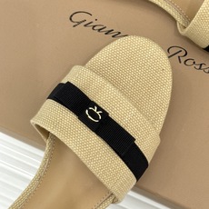 Gianvito Rossi 26WF新品一字带蝴蝶结高跟拖鞋缎面蝴蝶结轻落足尖一字带勾勒纤细脚踝圆头剪 Gianvito Rossi 26WF新品一字带蝴蝶结高跟拖鞋缎面蝴蝶结轻落足尖一字带勾勒纤细脚踝圆头剪