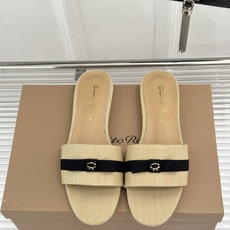 Gianvito Rossi 26WF新品一字带蝴蝶结高跟拖鞋缎面蝴蝶结轻落足尖一字带勾勒纤细脚踝圆头剪 Gianvito Rossi 26WF新品一字带蝴蝶结高跟拖鞋缎面蝴蝶结轻落足尖一字带勾勒纤细脚踝圆头剪