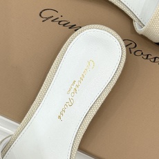 Gianvito Rossi 26WF新品一字带蝴蝶结高跟拖鞋缎面蝴蝶结轻落足尖一字带勾勒纤细脚踝圆头剪 Gianvito Rossi 26WF新品一字带蝴蝶结高跟拖鞋缎面蝴蝶结轻落足尖一字带勾勒纤细脚踝圆头剪
