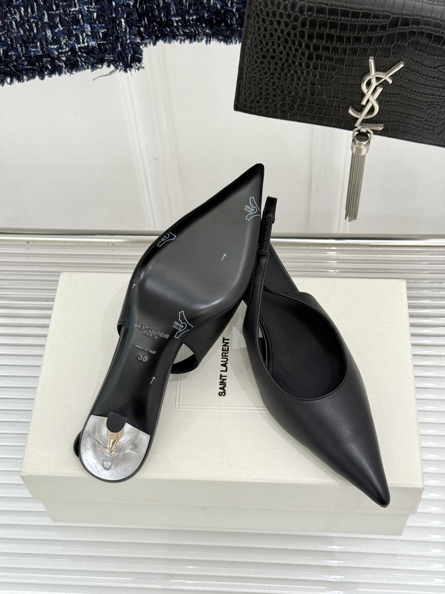 （配原版飞机盒）Saint Laurent /圣罗兰26WF新品极简尖头后空猫跟凉鞋清冷入骨的高级感天花