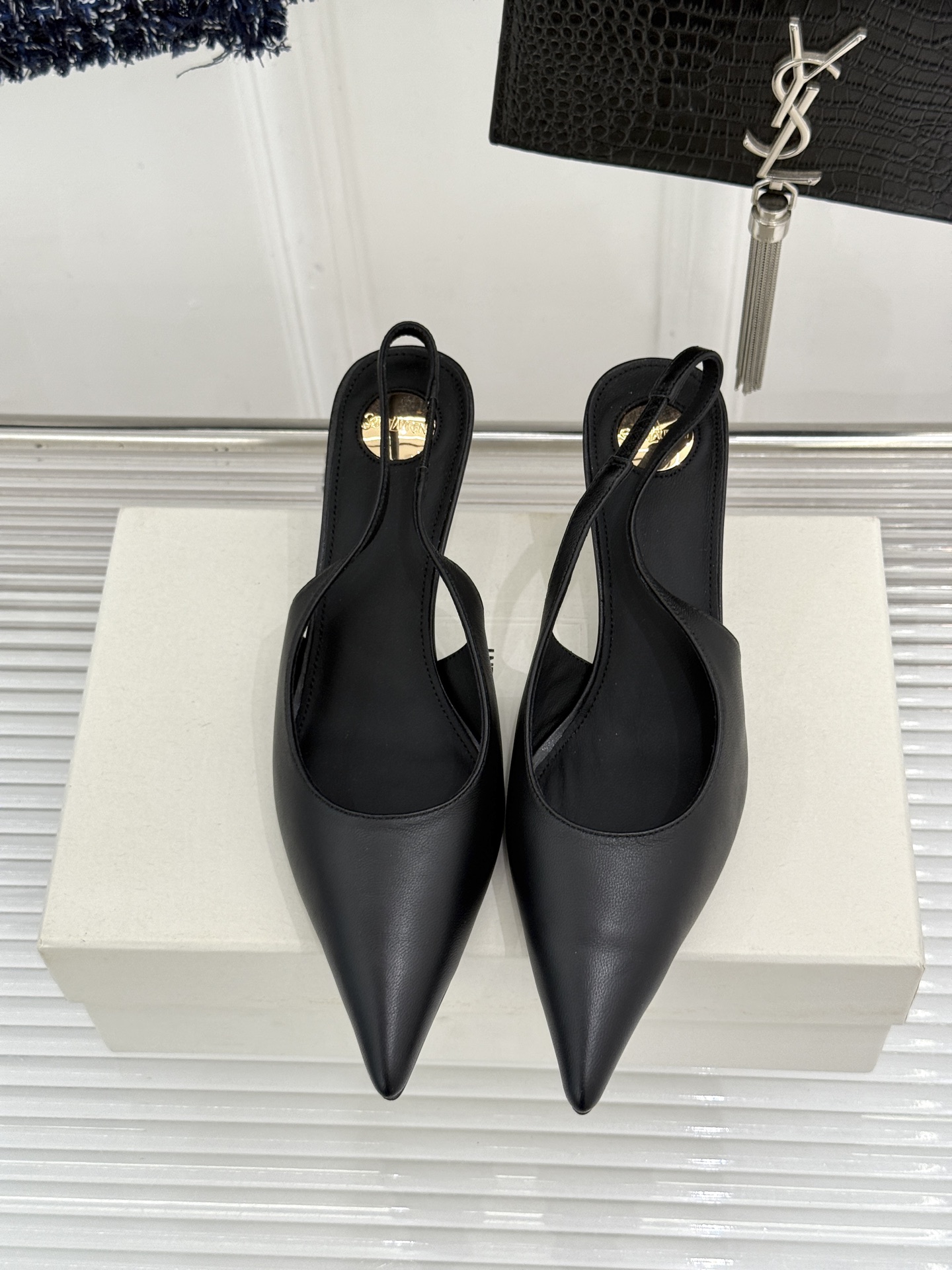 （配原版飞机盒）Saint Laurent /圣罗兰26WF新品极简尖头后空猫跟凉鞋清冷入骨的高级感天花
