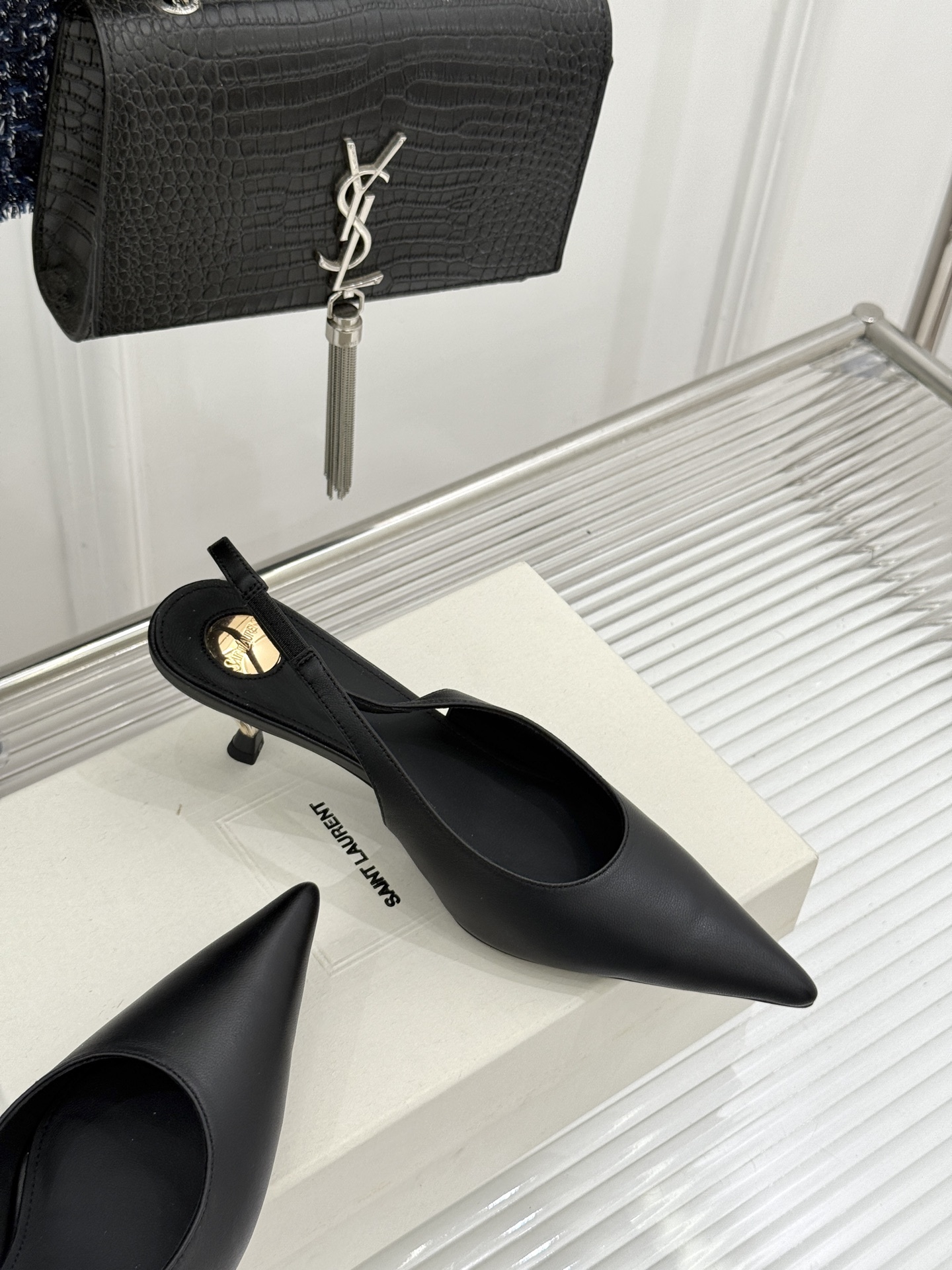 （配原版飞机盒）Saint Laurent /圣罗兰26WF新品极简尖头后空猫跟凉鞋清冷入骨的高级感天花