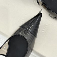 (配原版飞机盒)Saint Laurent /圣罗兰26WF新品胶片尖头后空猫跟凉鞋把暗夜电影感穿在脚上 (配原版飞机盒)Saint Laurent /圣罗兰26WF新品胶片尖头后空猫跟凉鞋把暗夜电影感穿在脚上