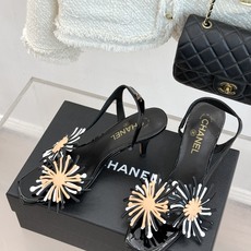 CHANE*|小香26A新品米兰走秀with 莫奈花园高跟凉鞋把春日油画穿在足尖米兰秀场惊艳神作莫奈睡莲 CHANE*|小香26A新品米兰走秀with 莫奈花园高跟凉鞋把春日油画穿在足尖米兰秀场惊艳神作莫奈睡莲