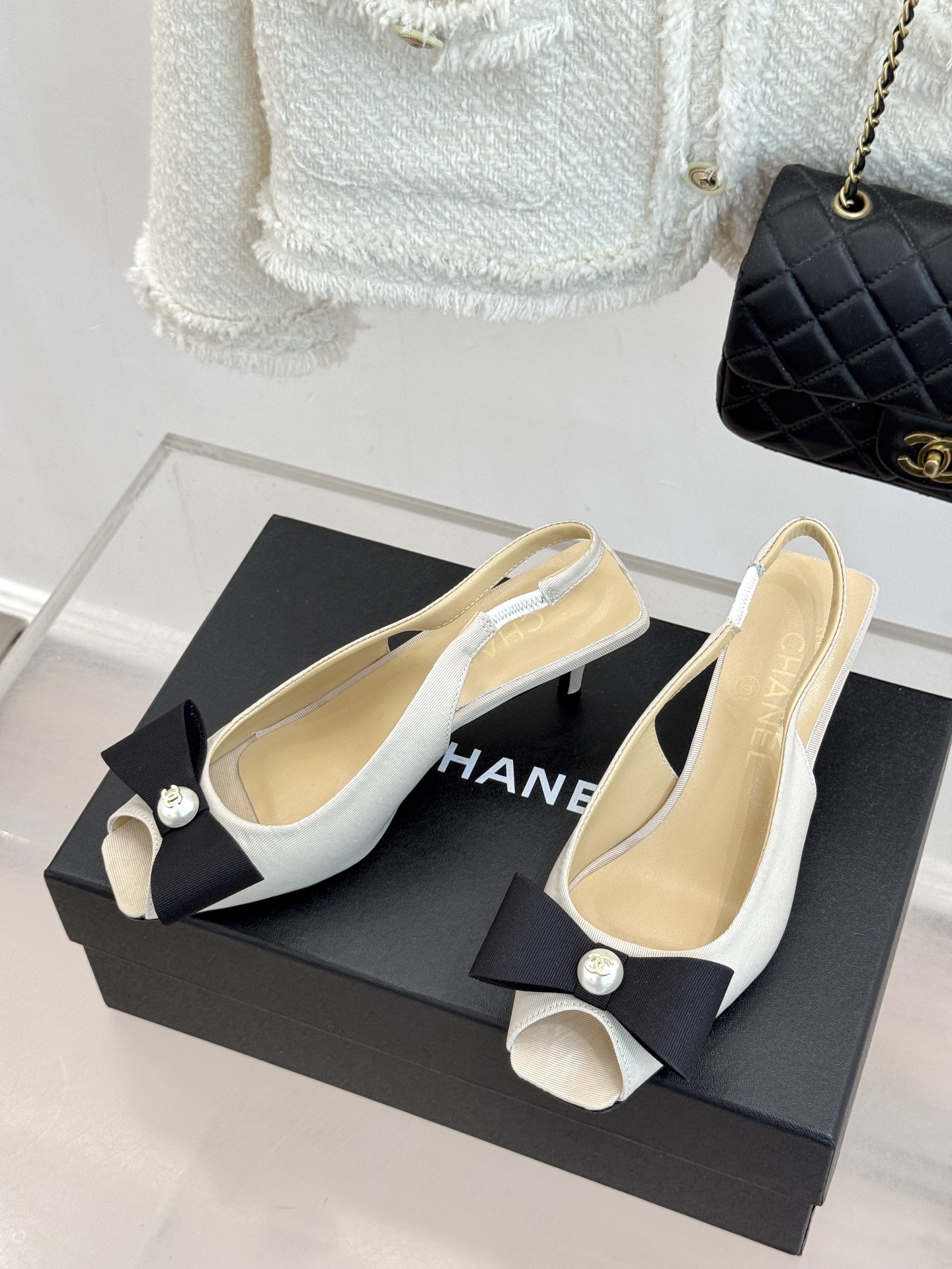 CHANE*｜小香26A新品双C珍珠蝴蝶结鱼嘴高跟凉鞋把温柔贵气焊在足尖26A早春封神级绝美单品双C珍珠