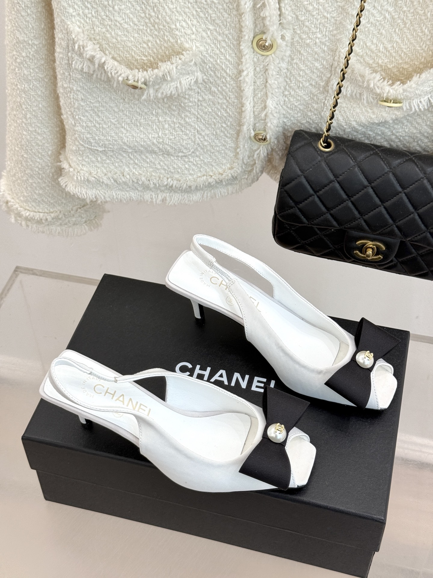 CHANE*|小香26A新品双C珍珠蝴蝶结鱼嘴高跟凉鞋把温柔贵气焊在足尖26A早春封神级绝美单品双C珍珠 CHANE*|小香26A新品双C珍珠蝴蝶结鱼嘴高跟凉鞋把温柔贵气焊在足尖26A早春封神级绝美单品双C珍珠