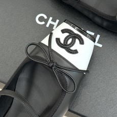 CHANE*|小香26A新品双C猪鼻子蝴蝶结平底玛丽珍鞋把少女优雅焊在脚上26A早春限定神仙单品双C猪鼻 CHANE*|小香26A新品双C猪鼻子蝴蝶结平底玛丽珍鞋把少女优雅焊在脚上26A早春限定神仙单品双C猪鼻