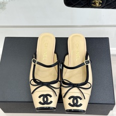 CHANE*|小香26A新品双C猪鼻子蝴蝶结平底玛丽珍鞋把少女优雅焊在脚上26A早春限定神仙单品双C猪鼻 CHANE*|小香26A新品双C猪鼻子蝴蝶结平底玛丽珍鞋把少女优雅焊在脚上26A早春限定神仙单品双C猪鼻