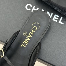 CHANE*|小香26A新品双C猪鼻子蝴蝶结平底玛丽珍鞋把少女优雅焊在脚上26A早春限定神仙单品双C猪鼻 CHANE*|小香26A新品双C猪鼻子蝴蝶结平底玛丽珍鞋把少女优雅焊在脚上26A早春限定神仙单品双C猪鼻