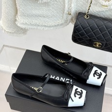 CHANE*|小香26A新品双C猪鼻子蝴蝶结平底玛丽珍鞋把少女优雅焊在脚上26A早春限定神仙单品双C猪鼻 CHANE*|小香26A新品双C猪鼻子蝴蝶结平底玛丽珍鞋把少女优雅焊在脚上26A早春限定神仙单品双C猪鼻