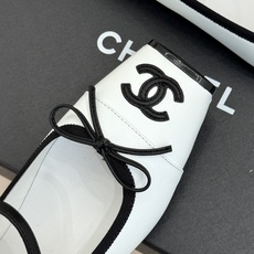 CHANE*|小香26A新品双C猪鼻子蝴蝶结平底玛丽珍鞋把少女优雅焊在脚上26A早春限定神仙单品双C猪鼻 CHANE*|小香26A新品双C猪鼻子蝴蝶结平底玛丽珍鞋把少女优雅焊在脚上26A早春限定神仙单品双C猪鼻