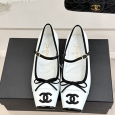 CHANE*|小香26A新品双C猪鼻子蝴蝶结平底玛丽珍鞋把少女优雅焊在脚上26A早春限定神仙单品双C猪鼻 CHANE*|小香26A新品双C猪鼻子蝴蝶结平底玛丽珍鞋把少女优雅焊在脚上26A早春限定神仙单品双C猪鼻