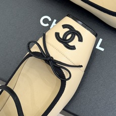 CHANE*|小香26A新品双C猪鼻子蝴蝶结平底玛丽珍鞋把少女优雅焊在脚上26A早春限定神仙单品双C猪鼻 CHANE*|小香26A新品双C猪鼻子蝴蝶结平底玛丽珍鞋把少女优雅焊在脚上26A早春限定神仙单品双C猪鼻