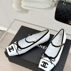CHANE*|小香26A新品双C猪鼻子蝴蝶结平底玛丽珍鞋把少女优雅焊在脚上26A早春限定神仙单品双C猪鼻 CHANE*|小香26A新品双C猪鼻子蝴蝶结平底玛丽珍鞋把少女优雅焊在脚上26A早春限定神仙单品双C猪鼻