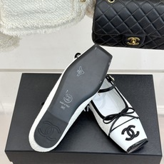 CHANE*|小香26A新品双C猪鼻子蝴蝶结平底玛丽珍鞋把少女优雅焊在脚上26A早春限定神仙单品双C猪鼻 CHANE*|小香26A新品双C猪鼻子蝴蝶结平底玛丽珍鞋把少女优雅焊在脚上26A早春限定神仙单品双C猪鼻