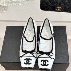CHANE*|小香26A新品双C猪鼻子蝴蝶结平底玛丽珍鞋把少女优雅焊在脚上26A早春限定神仙单品双C猪鼻 CHANE*|小香26A新品双C猪鼻子蝴蝶结平底玛丽珍鞋把少女优雅焊在脚上26A早春限定神仙单品双C猪鼻