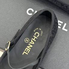 CHANE*|小香26A新品双C猪鼻子蝴蝶结平底玛丽珍鞋把少女优雅焊在脚上26A早春限定神仙单品双C猪鼻 CHANE*|小香26A新品双C猪鼻子蝴蝶结平底玛丽珍鞋把少女优雅焊在脚上26A早春限定神仙单品双C猪鼻