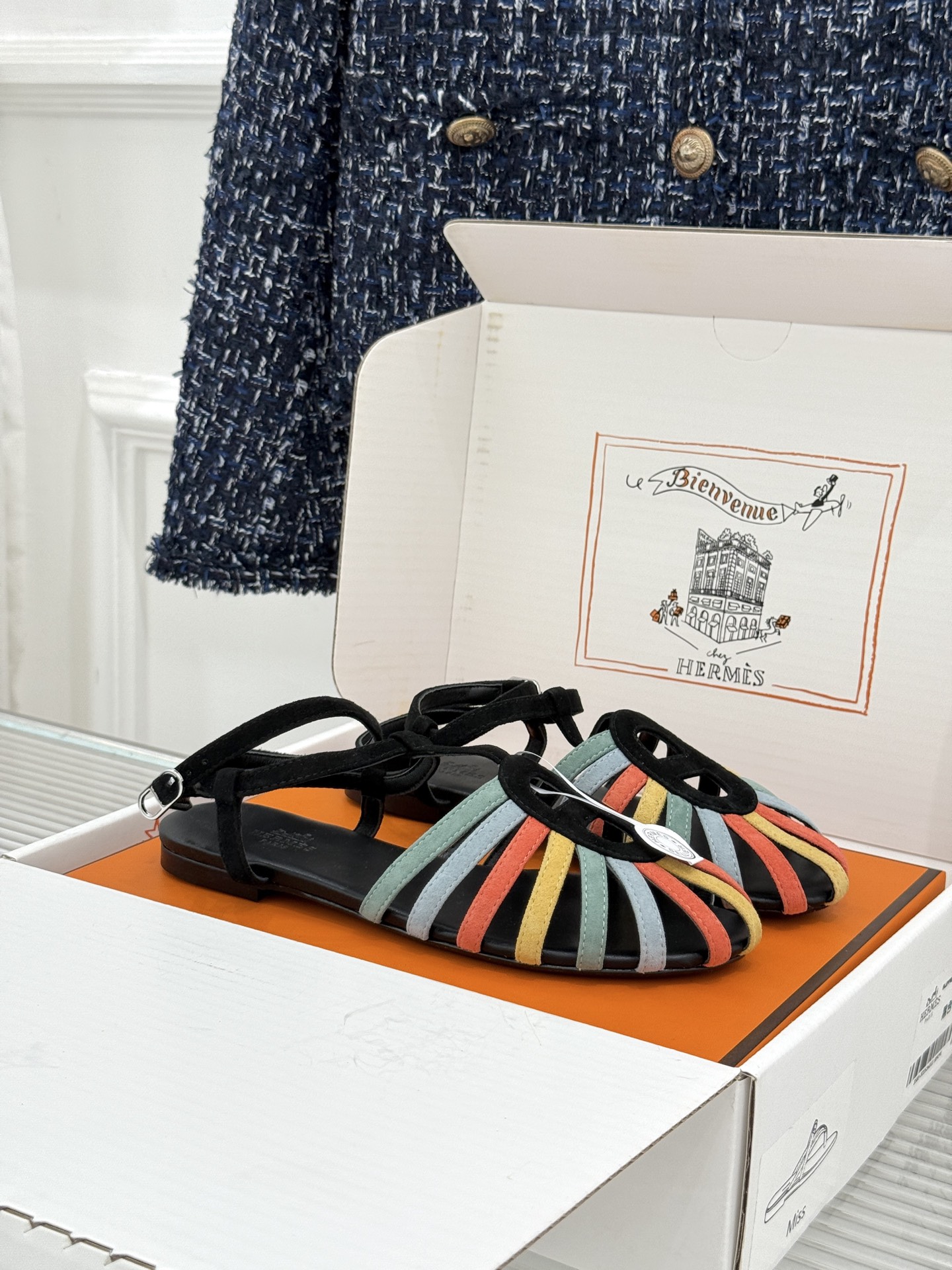 凉鞋 Hermès/爱马仕26WF新品镂空罗马猪笼猪鼻子拖鞋凉鞋罗马猪笼镂空太有腔调标志性猪鼻扣辨识度拉