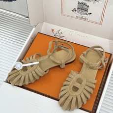凉鞋 Hermès/爱马仕26WF新品镂空罗马猪笼猪鼻子拖鞋凉鞋罗马猪笼镂空太有腔调标志性猪鼻扣辨识度拉 凉鞋 Hermès/爱马仕26WF新品镂空罗马猪笼猪鼻子拖鞋凉鞋罗马猪笼镂空太有腔调标志性猪鼻扣辨识度拉