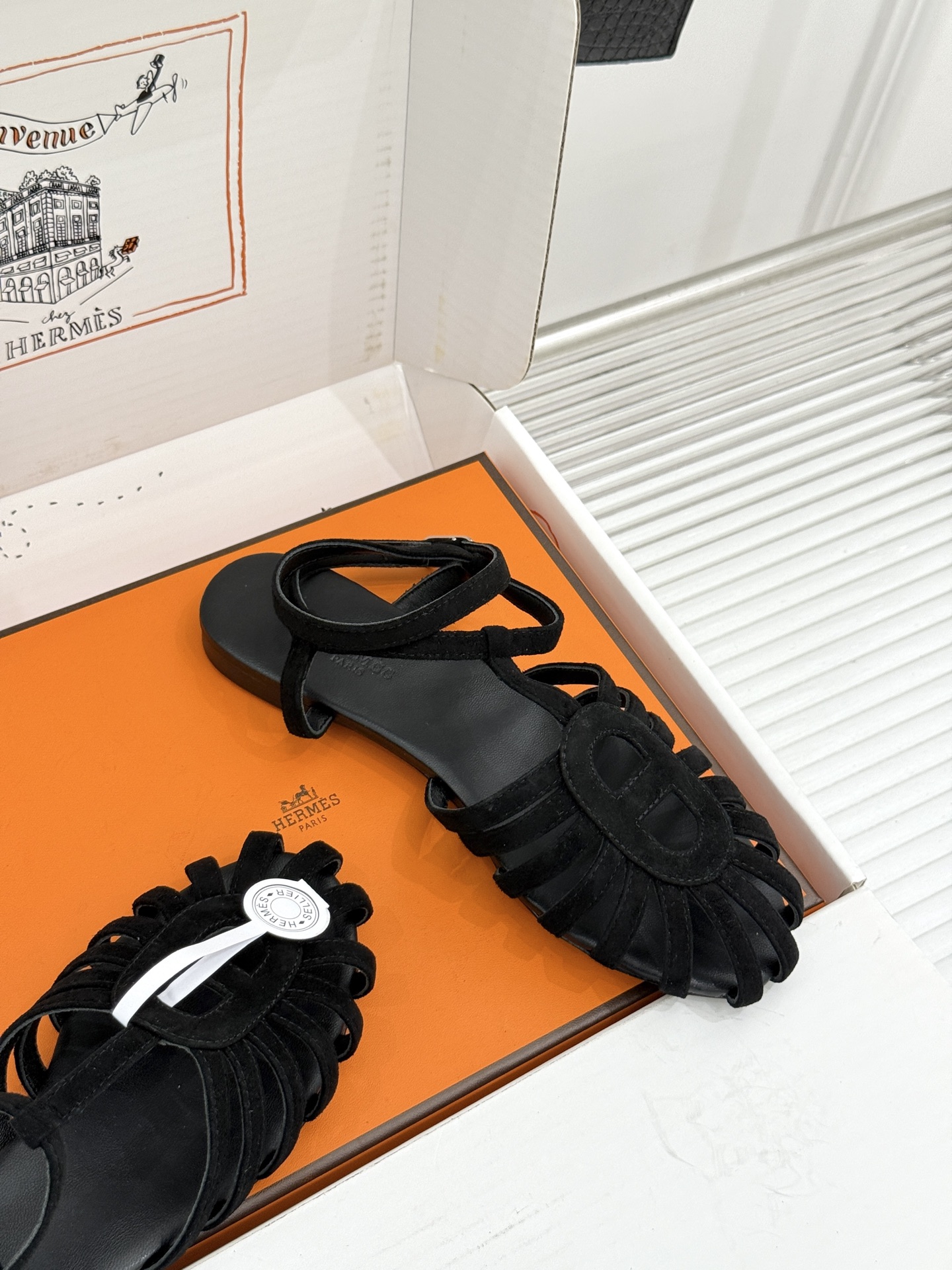 凉鞋 Hermès/爱马仕26WF新品镂空罗马猪笼猪鼻子拖鞋凉鞋罗马猪笼镂空太有腔调标志性猪鼻扣辨识度拉