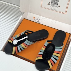 拖鞋 Hermès/爱马仕26WF新品镂空罗马猪笼猪鼻子拖鞋凉鞋罗马猪笼镂空太有腔调标志性猪鼻扣辨识度拉 拖鞋 Hermès/爱马仕26WF新品镂空罗马猪笼猪鼻子拖鞋凉鞋罗马猪笼镂空太有腔调标志性猪鼻扣辨识度拉