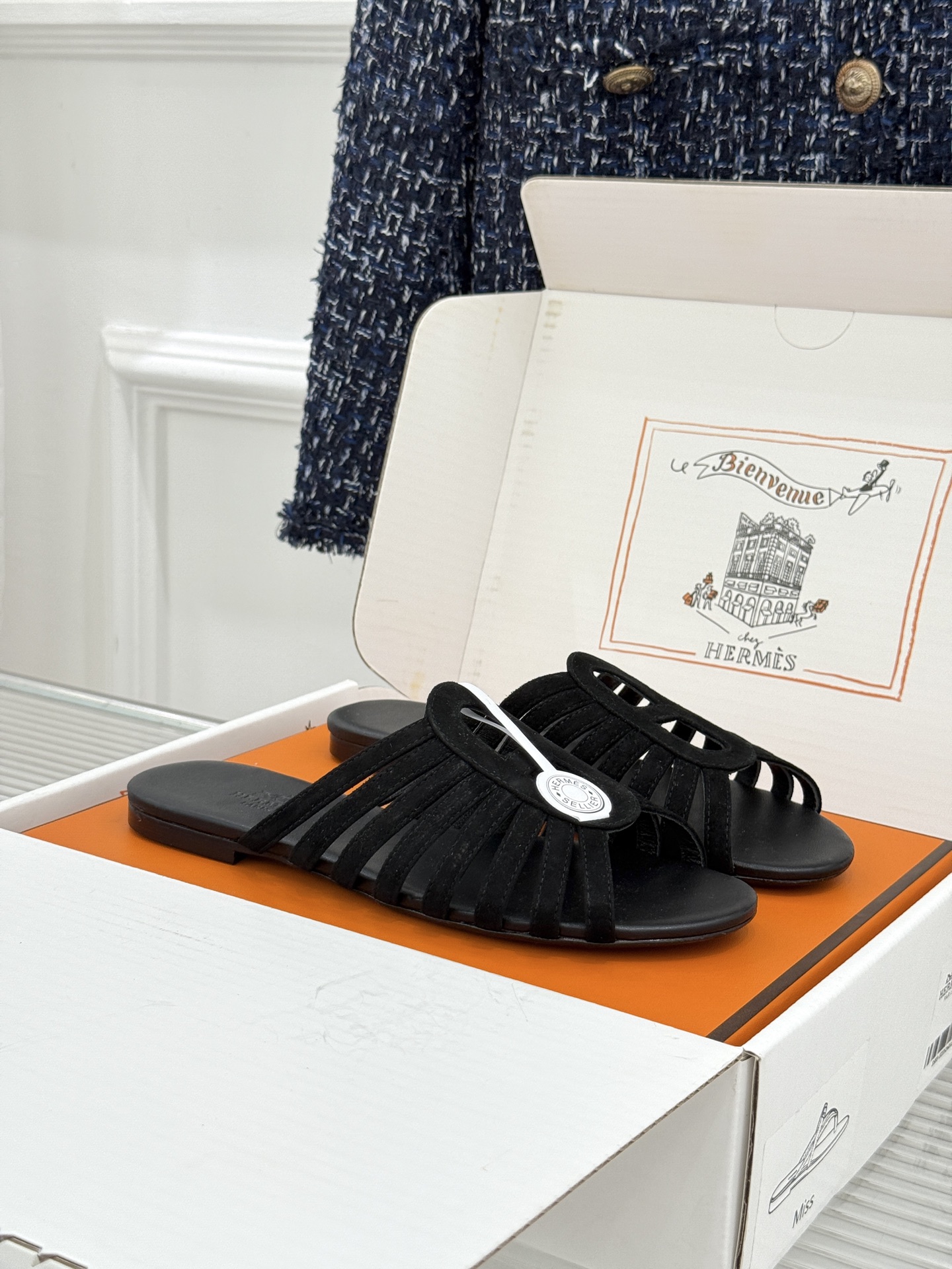 拖鞋 Hermès/爱马仕26WF新品镂空罗马猪笼猪鼻子拖鞋凉鞋罗马猪笼镂空太有腔调标志性猪鼻扣辨识度拉