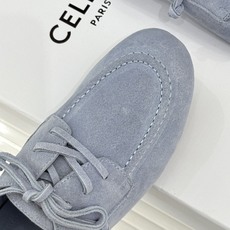 Celine/赛琳26WF新品麂皮系带小皮鞋春秋鞋柜必备百搭款经典系带配金色鞋眼柔润鞋型贴合脚面上脚秀气 Celine/赛琳26WF新品麂皮系带小皮鞋春秋鞋柜必备百搭款经典系带配金色鞋眼柔润鞋型贴合脚面上脚秀气