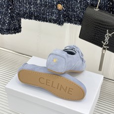 Celine/赛琳26WF新品麂皮系带小皮鞋春秋鞋柜必备百搭款经典系带配金色鞋眼柔润鞋型贴合脚面上脚秀气 Celine/赛琳26WF新品麂皮系带小皮鞋春秋鞋柜必备百搭款经典系带配金色鞋眼柔润鞋型贴合脚面上脚秀气