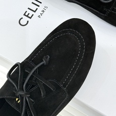 Celine/赛琳26WF新品麂皮系带小皮鞋春秋鞋柜必备百搭款经典系带配金色鞋眼柔润鞋型贴合脚面上脚秀气 Celine/赛琳26WF新品麂皮系带小皮鞋春秋鞋柜必备百搭款经典系带配金色鞋眼柔润鞋型贴合脚面上脚秀气