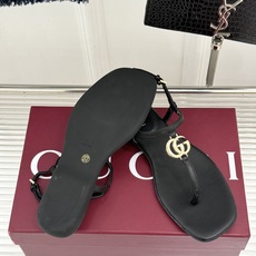 Gucci/古驰26WF新品双G夹脚方头平底凉鞋G家26WF春夏度假新作复古方头勾勒纤细脚型经典互扣双G Gucci/古驰26WF新品双G夹脚方头平底凉鞋G家26WF春夏度假新作复古方头勾勒纤细脚型经典互扣双G