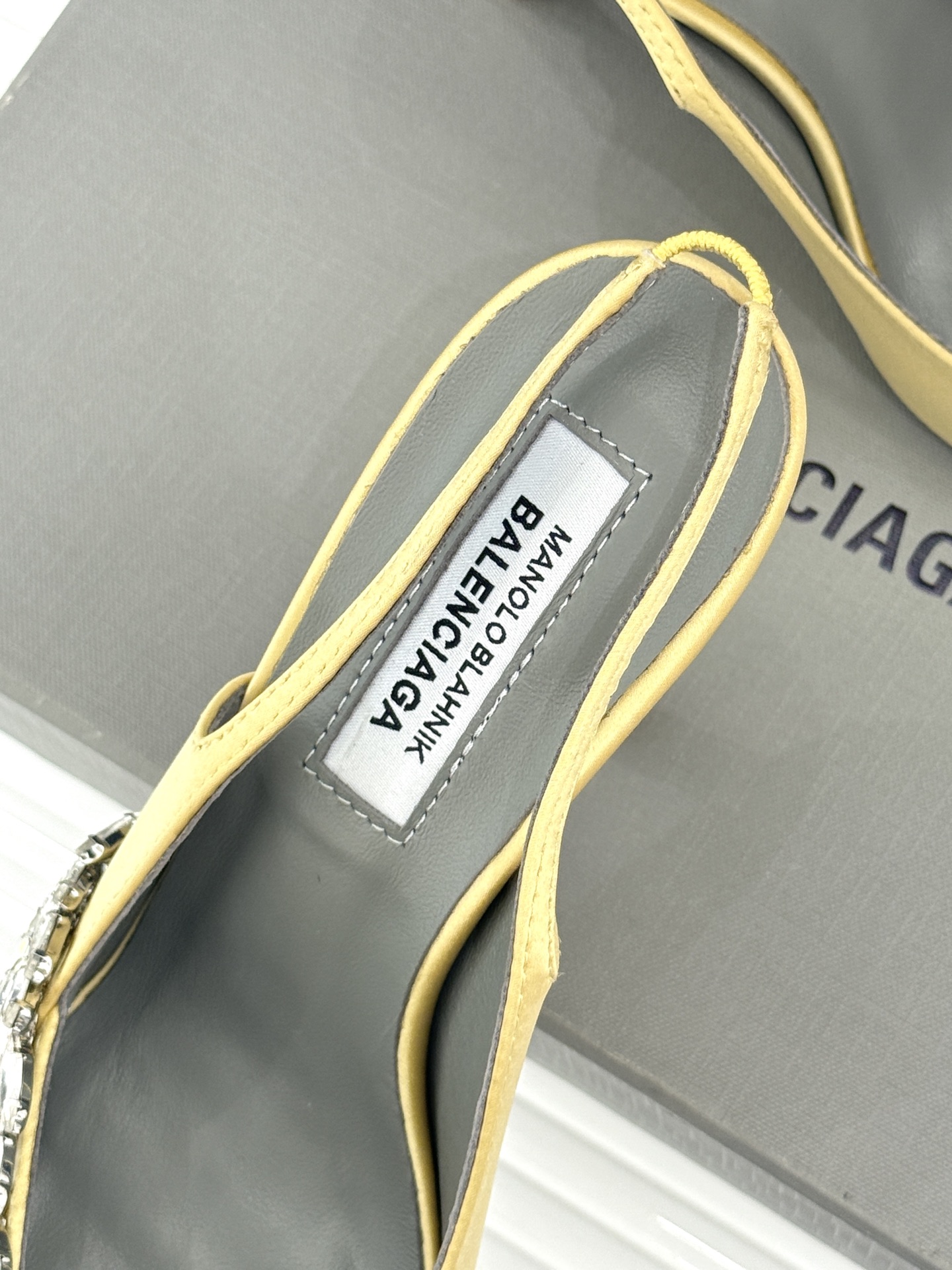 Balenciaga x Manolo Blahnik联盟款26WF新品水晶叶真丝高跟拖鞋凉鞋巴黎世家联