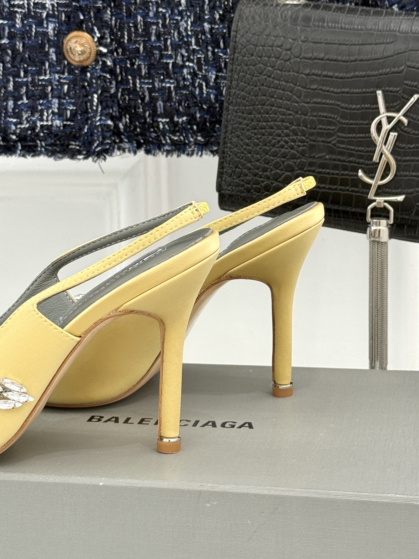 Balenciaga x Manolo Blahnik联盟款26WF新品水晶叶真丝高跟拖鞋凉鞋巴黎世家联