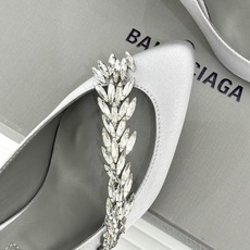 Balenciaga x Manolo Blahnik联盟款26WF新品水晶叶真丝高跟拖鞋凉鞋巴黎世家联 Balenciaga x Manolo Blahnik联盟款26WF新品水晶叶真丝高跟拖鞋凉鞋巴黎世家联