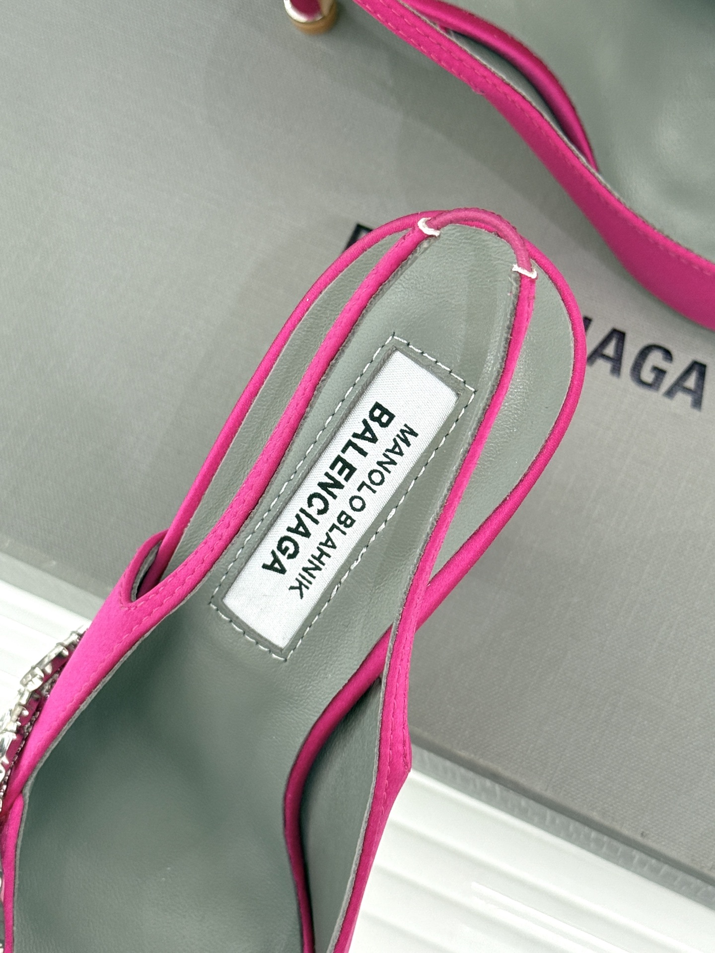 Balenciaga x Manolo Blahnik联盟款26WF新品水晶叶真丝高跟拖鞋凉鞋巴黎世家联