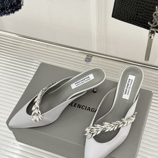Balenciaga x Manolo Blahnik联盟款26WF新品水晶叶真丝高跟拖鞋凉鞋巴黎世家联 Balenciaga x Manolo Blahnik联盟款26WF新品水晶叶真丝高跟拖鞋凉鞋巴黎世家联