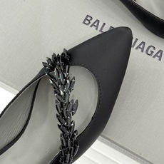 Balenciaga x Manolo Blahnik联盟款26WF新品水晶叶真丝高跟拖鞋凉鞋巴黎世家联 Balenciaga x Manolo Blahnik联盟款26WF新品水晶叶真丝高跟拖鞋凉鞋巴黎世家联